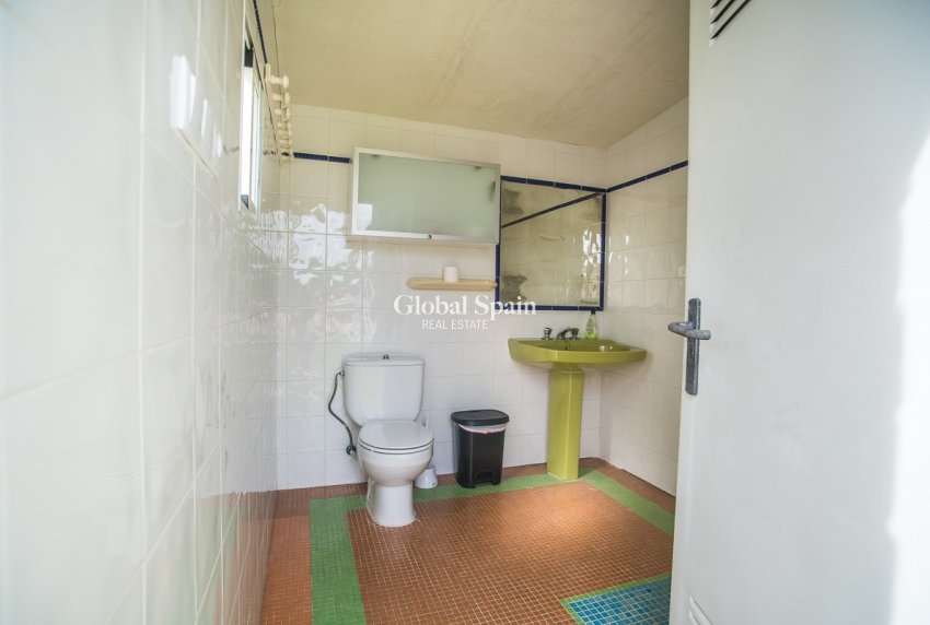 Resale - VILLA -
ORIHUELA - La Matanza