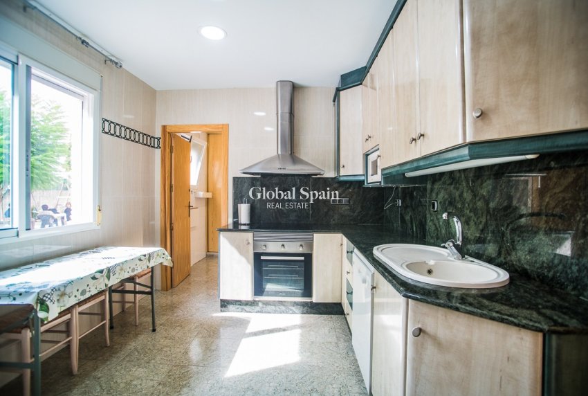 Resale - VILLA -
ORIHUELA - La Matanza