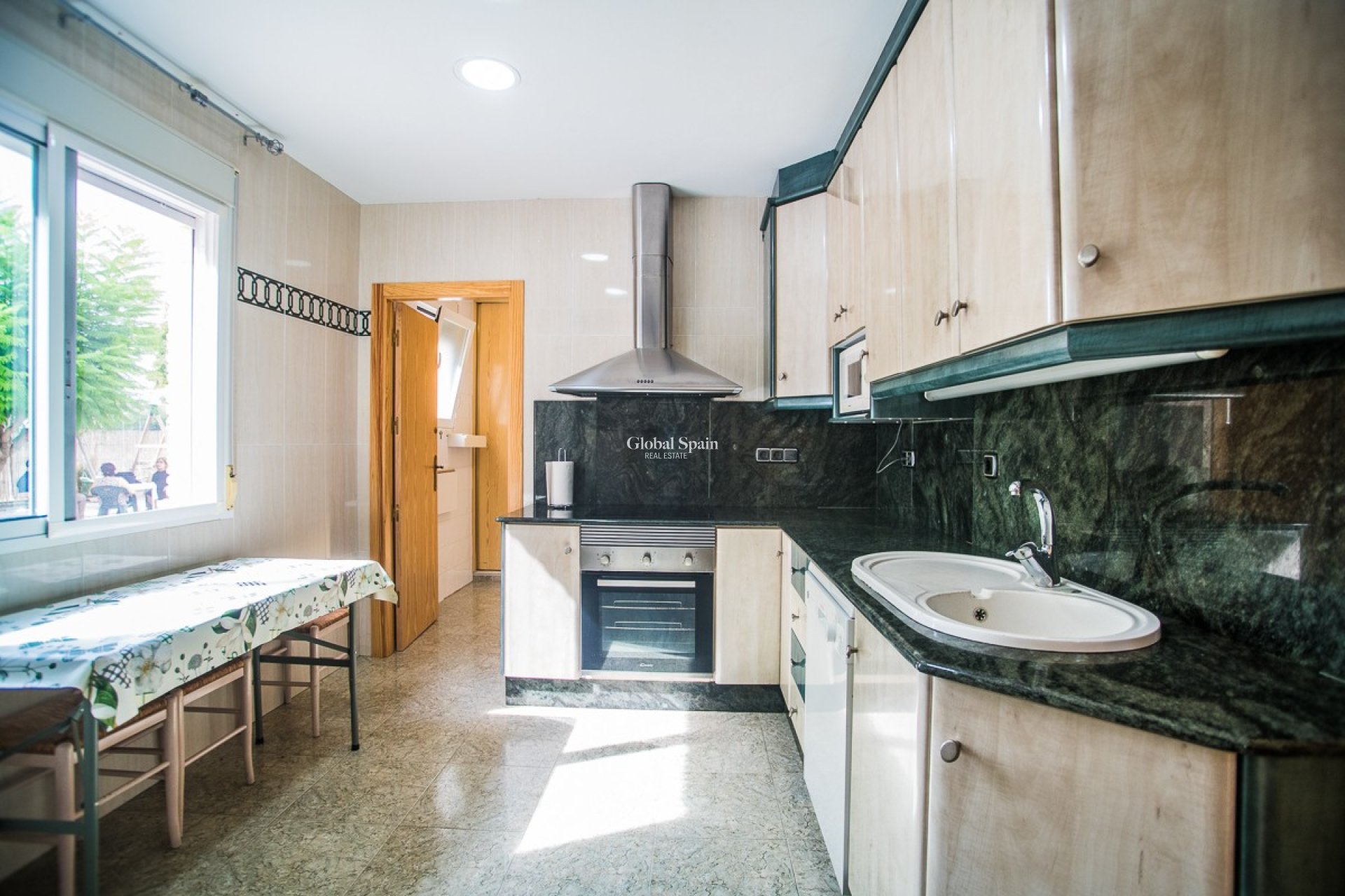 Resale - VILLA -
ORIHUELA - La Matanza