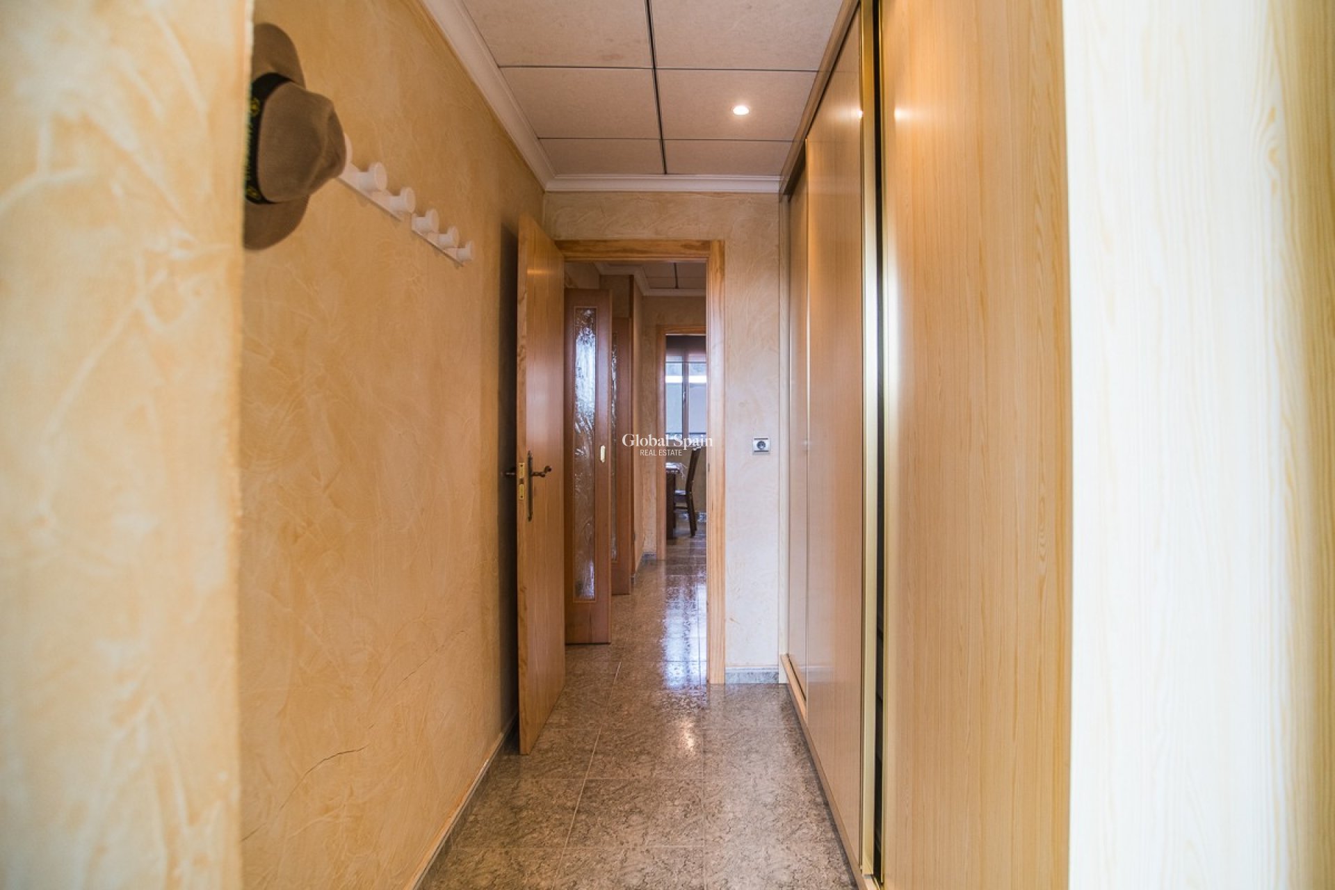 Resale - VILLA -
ORIHUELA - La Matanza