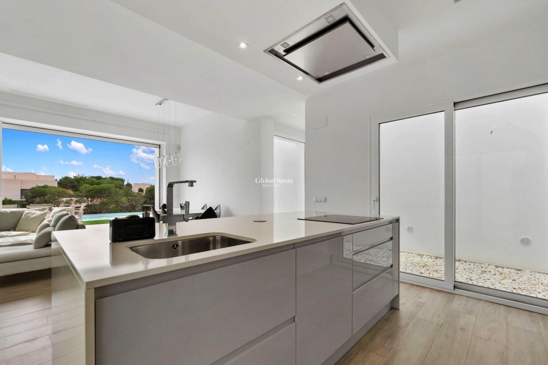 Resale - VILLA -
ORIHUELA - LAS COLINAS GOLF RESORT