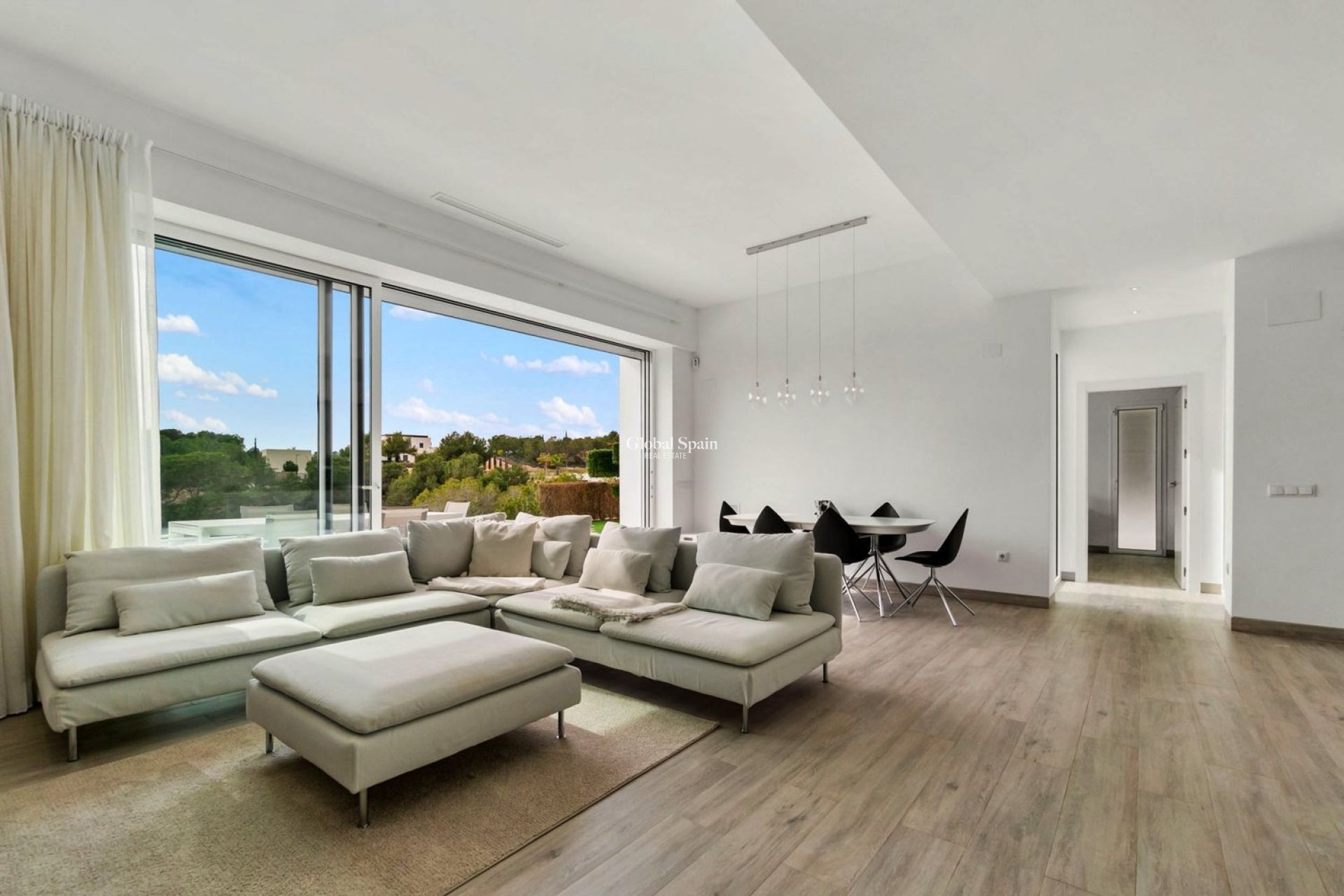 Resale - VILLA -
ORIHUELA - LAS COLINAS GOLF RESORT