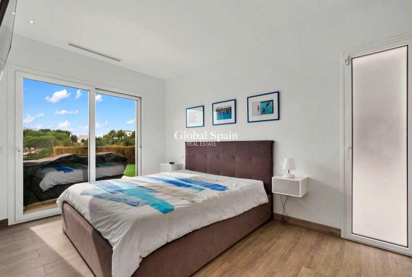 Resale - VILLA -
ORIHUELA - LAS COLINAS GOLF RESORT