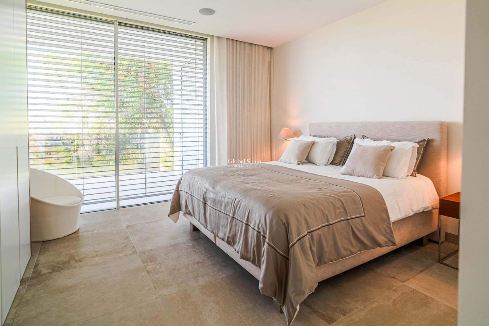 Resale - VILLA -
ORIHUELA - LAS COLINAS GOLF RESORT