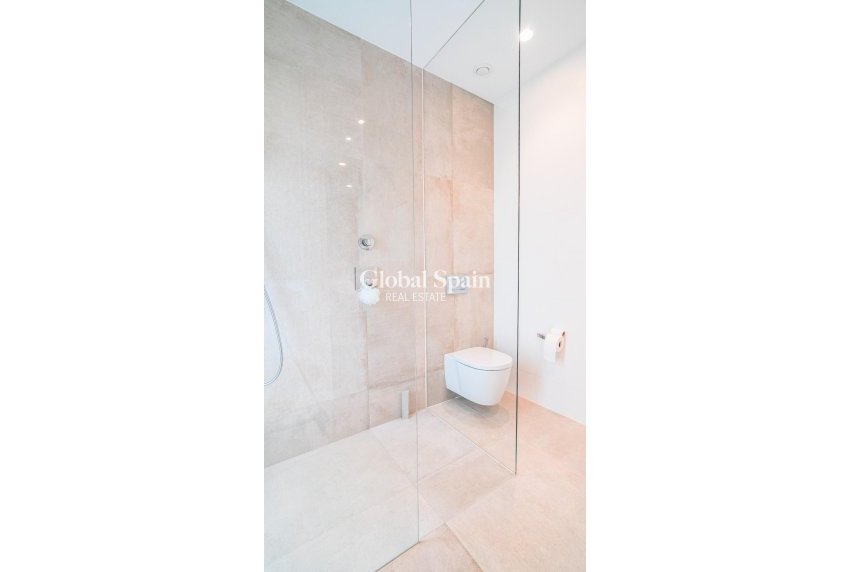 Resale - VILLA -
ORIHUELA - LAS COLINAS GOLF RESORT