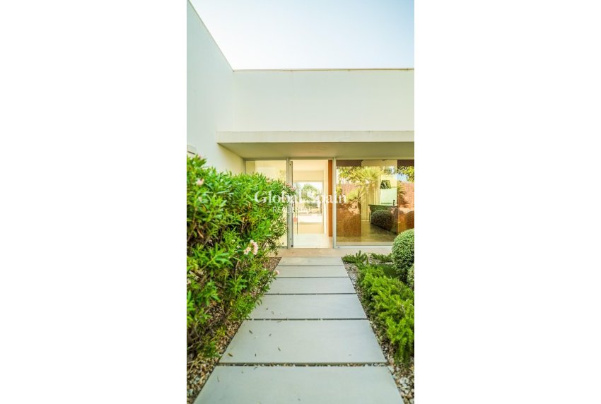 Resale - VILLA -
ORIHUELA - LAS COLINAS GOLF RESORT