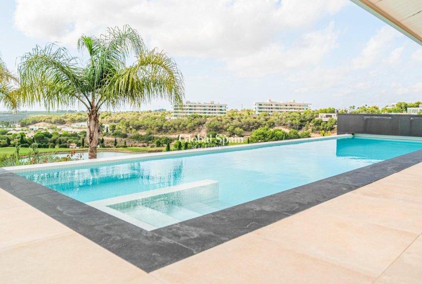 Resale - VILLA -
ORIHUELA - LAS COLINAS GOLF RESORT
