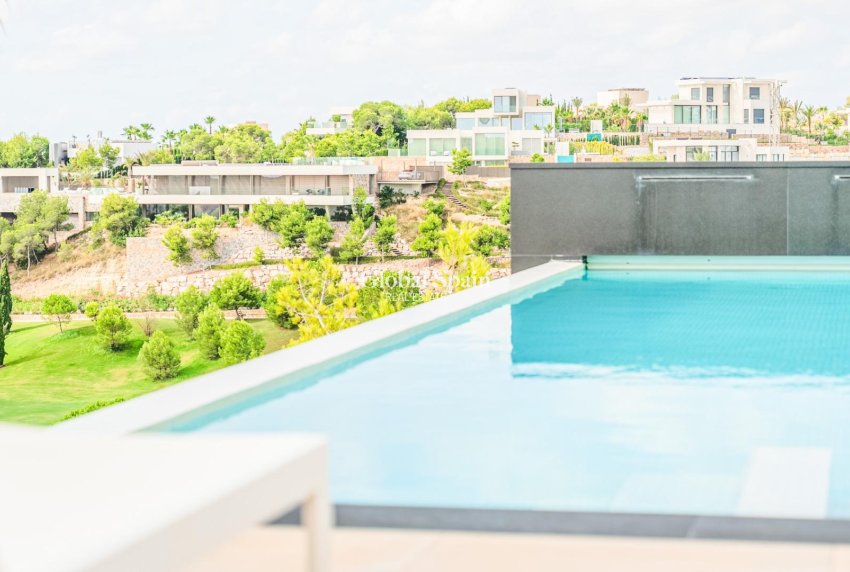 Resale - VILLA -
ORIHUELA - LAS COLINAS GOLF RESORT