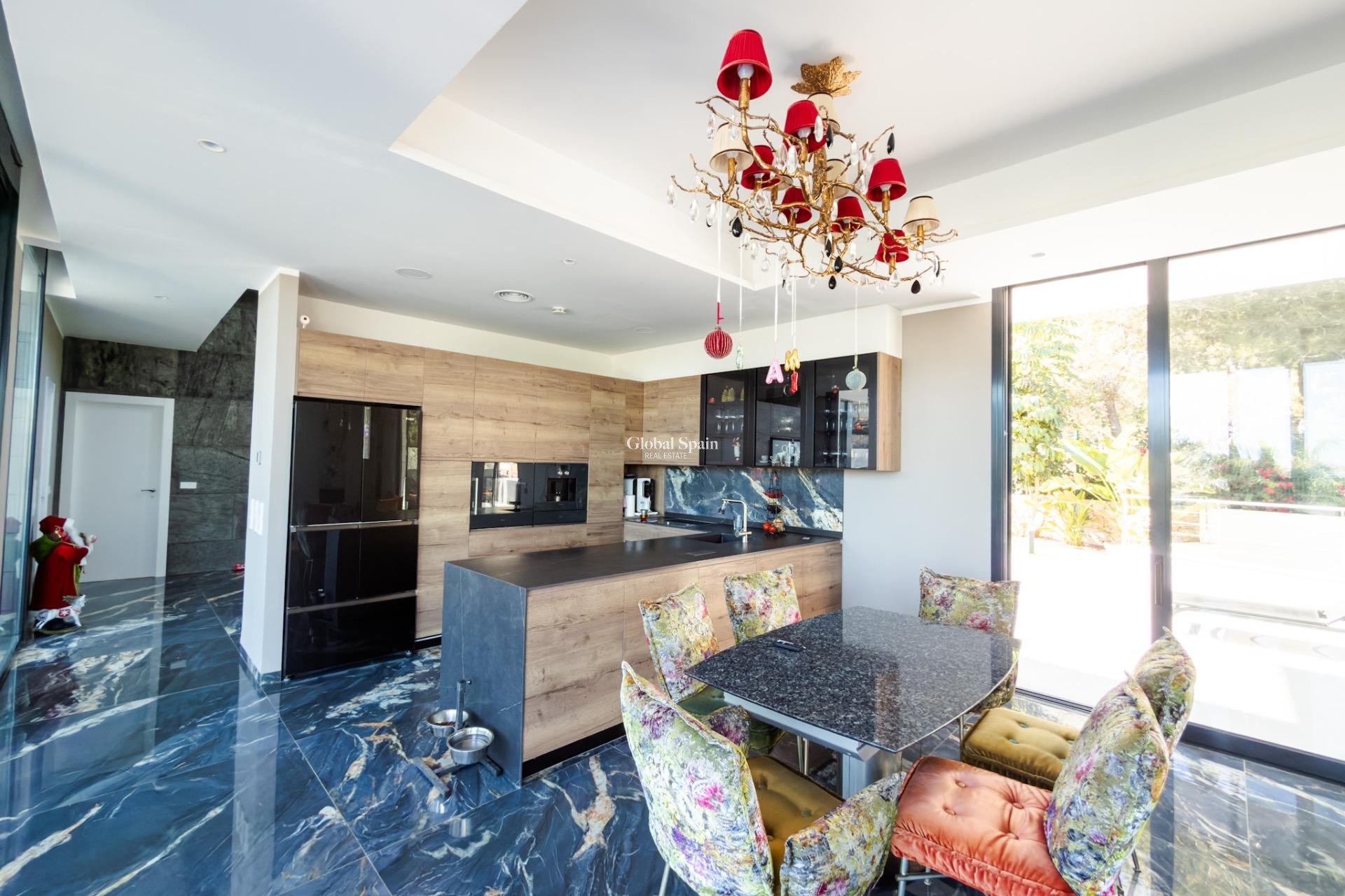 Resale - VILLA -
ORIHUELA - LAS COLINAS GOLF RESORT