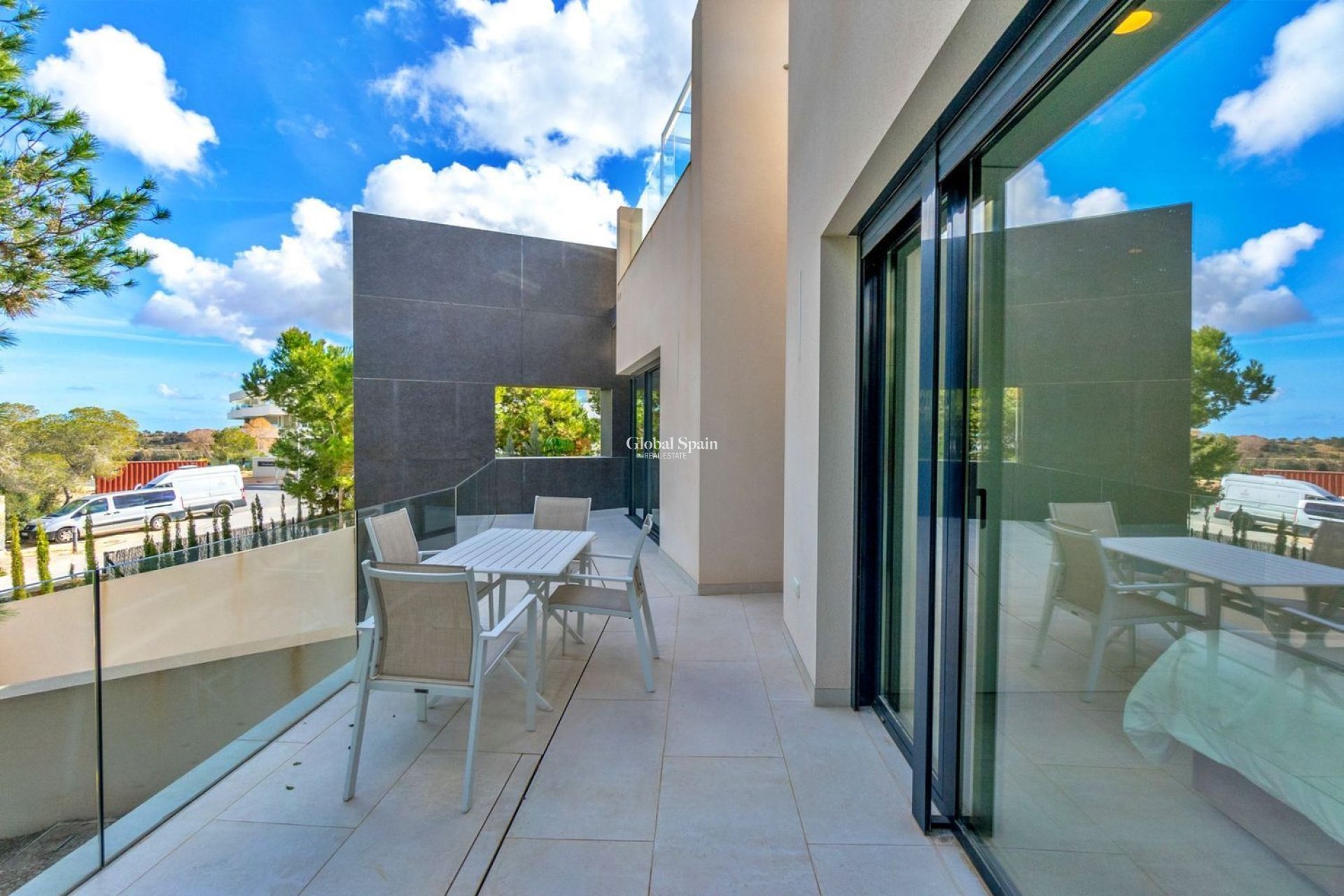 Resale - VILLA -
ORIHUELA - LAS COLINAS GOLF RESORT