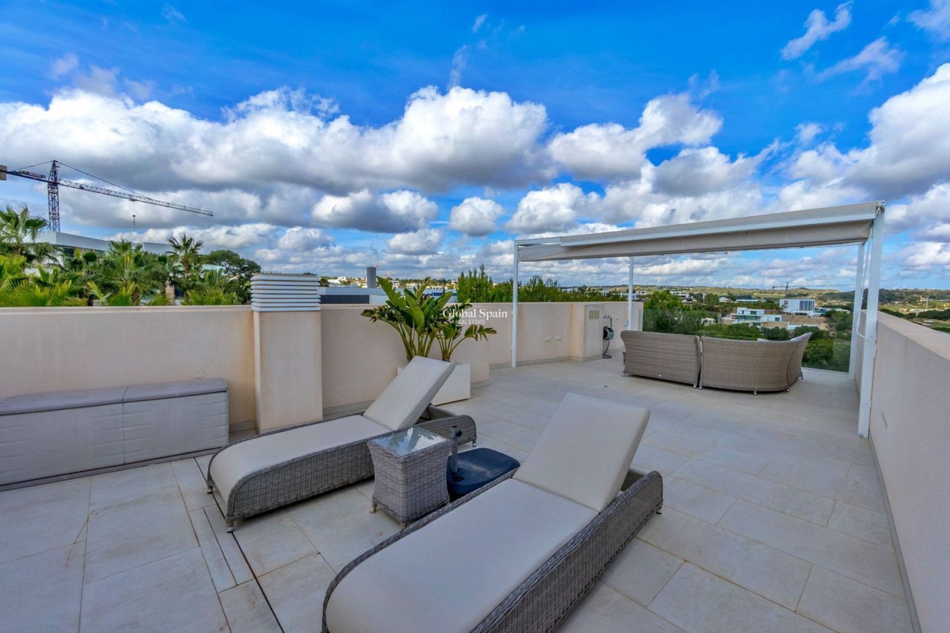 Resale - VILLA -
ORIHUELA - LAS COLINAS GOLF RESORT