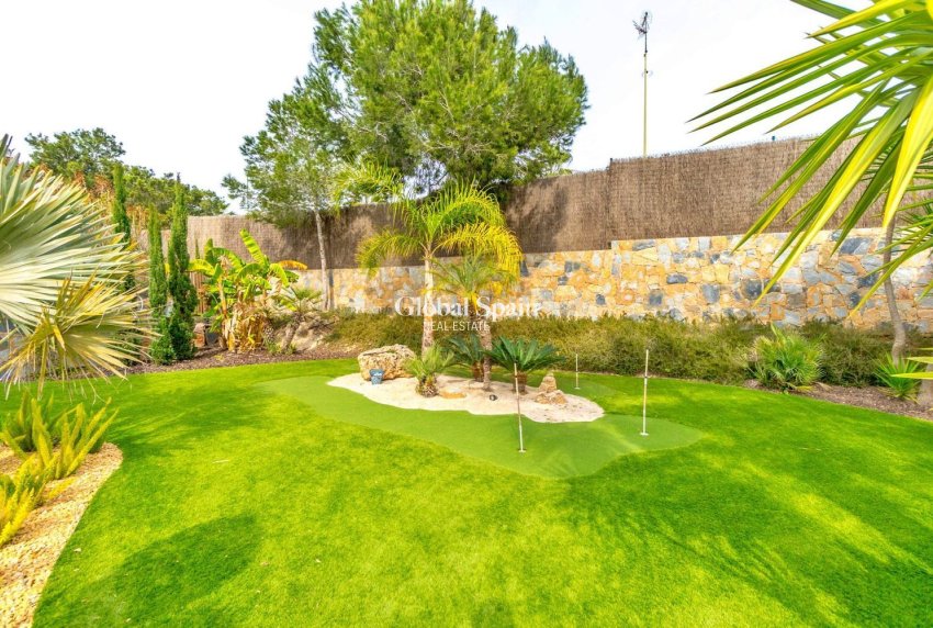 Resale - VILLA -
ORIHUELA - LAS COLINAS GOLF RESORT