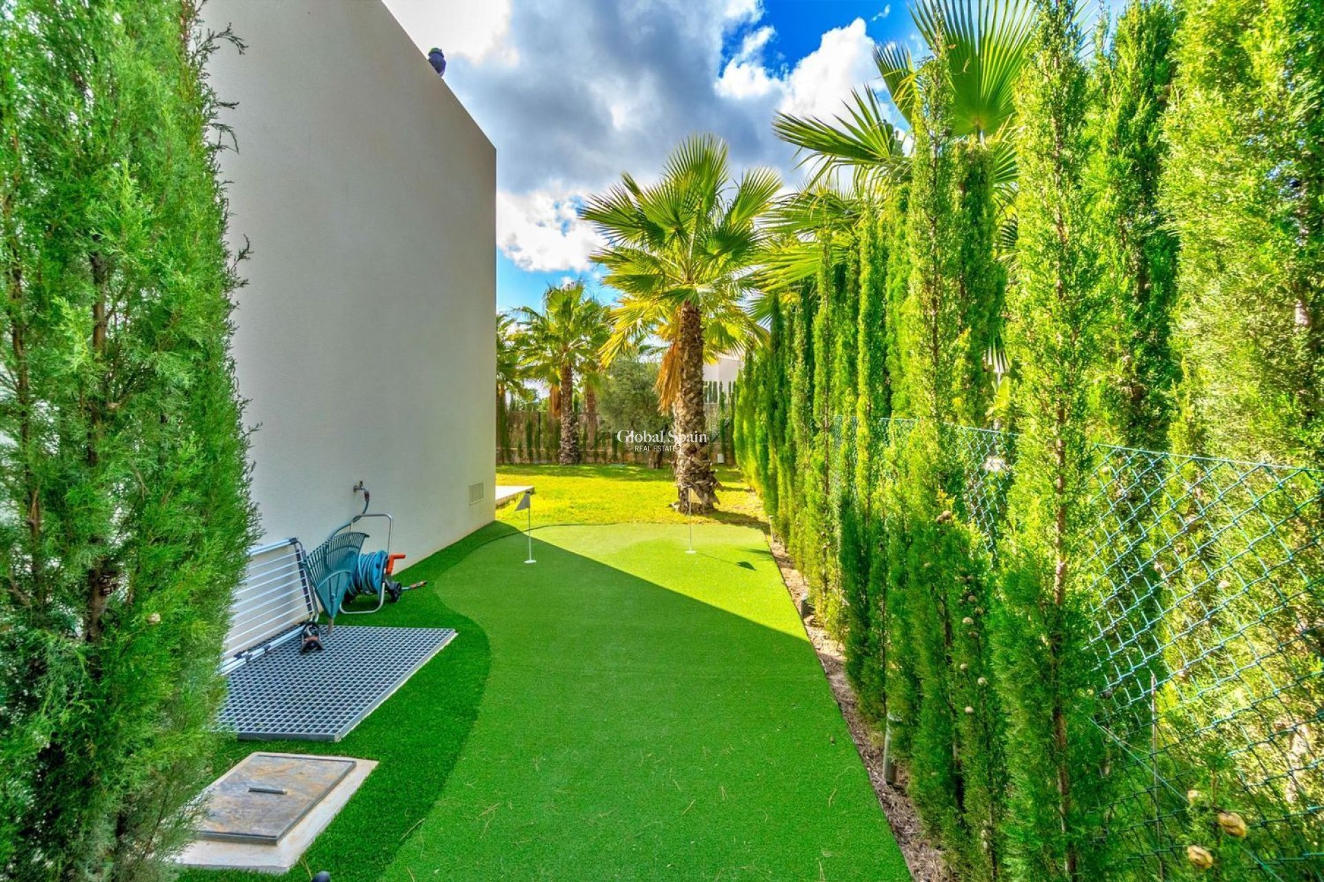 Resale - VILLA -
ORIHUELA - LAS COLINAS GOLF RESORT