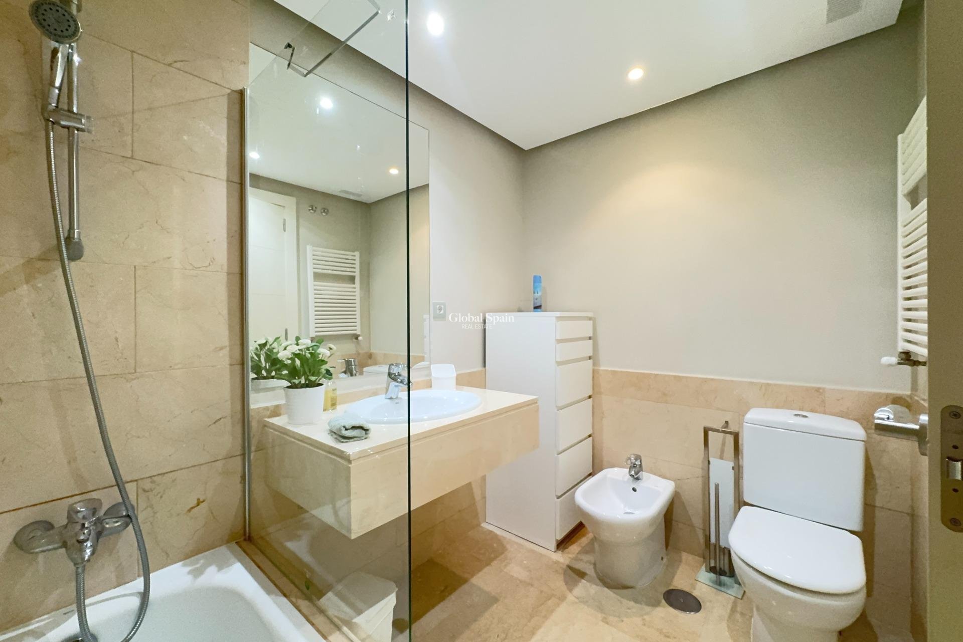 Resale - VILLA -
ORIHUELA - LAS COLINAS GOLF RESORT