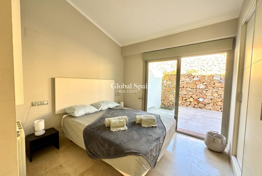 Resale - VILLA -
ORIHUELA - LAS COLINAS GOLF RESORT