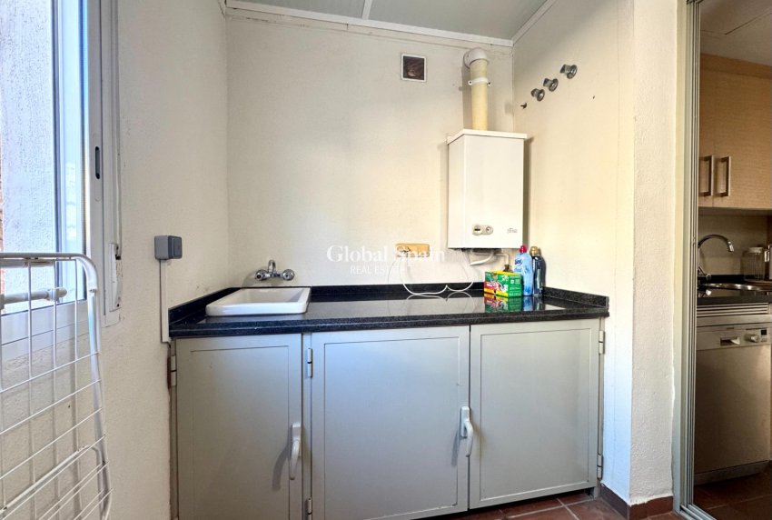 Resale - VILLA -
ORIHUELA - LAS COLINAS GOLF RESORT