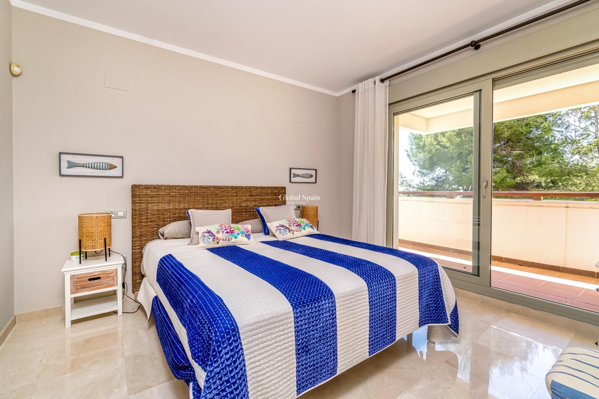 Resale - VILLA -
ORIHUELA - LAS COLINAS GOLF RESORT