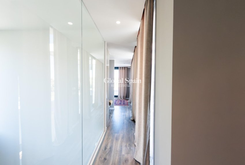 Resale - VILLA -
ORIHUELA - LAS COLINAS GOLF RESORT