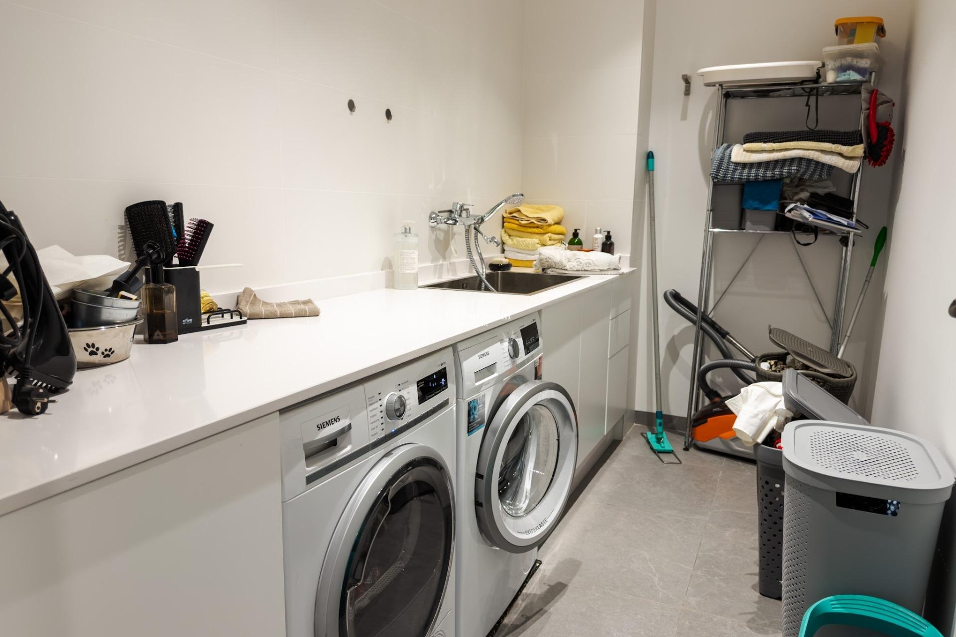 Resale - VILLA -
ORIHUELA - LAS COLINAS GOLF RESORT