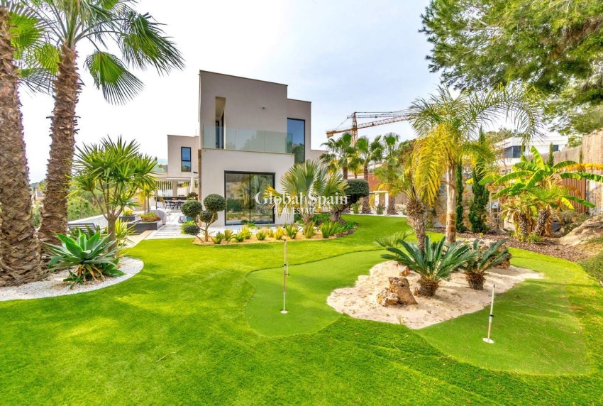 Resale - VILLA -
ORIHUELA - LAS COLINAS GOLF RESORT