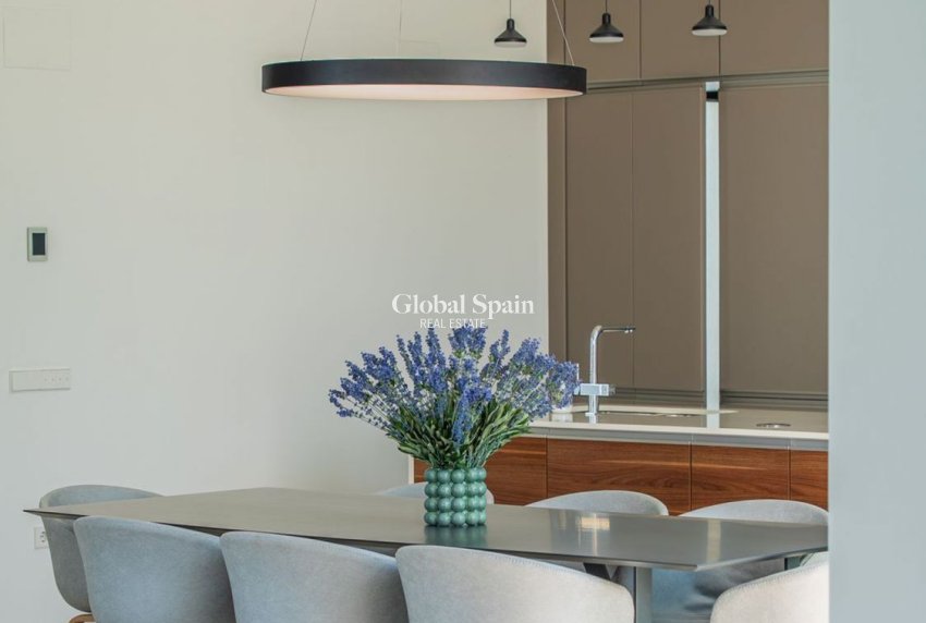 Resale - VILLA -
ORIHUELA - LAS COLINAS GOLF RESORT