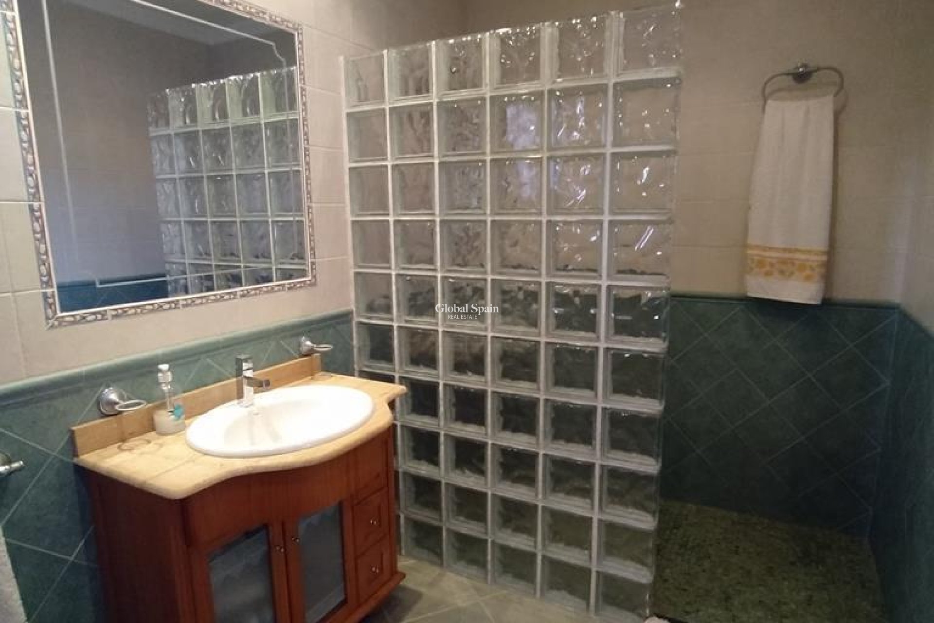 Resale - VILLA -
ORIHUELA - LOS DESEMPARADOS