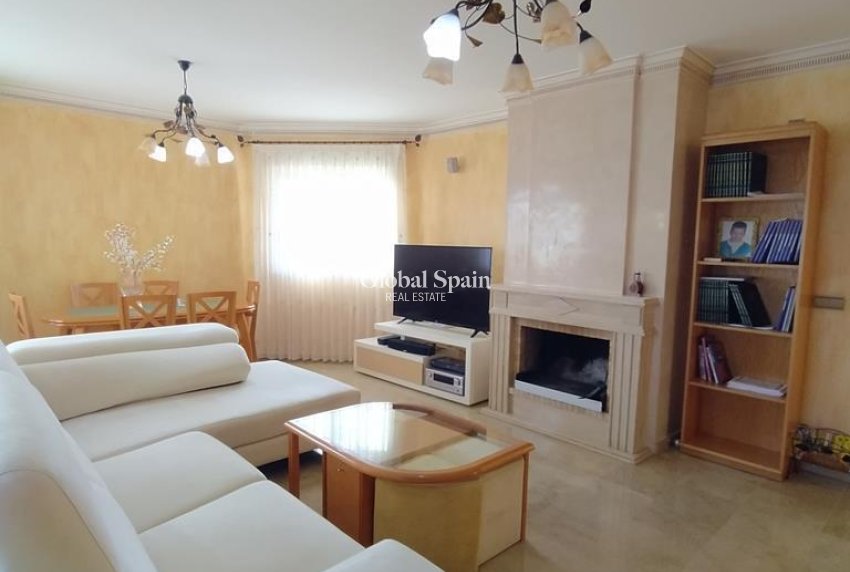 Resale - VILLA -
ORIHUELA - LOS DESEMPARADOS