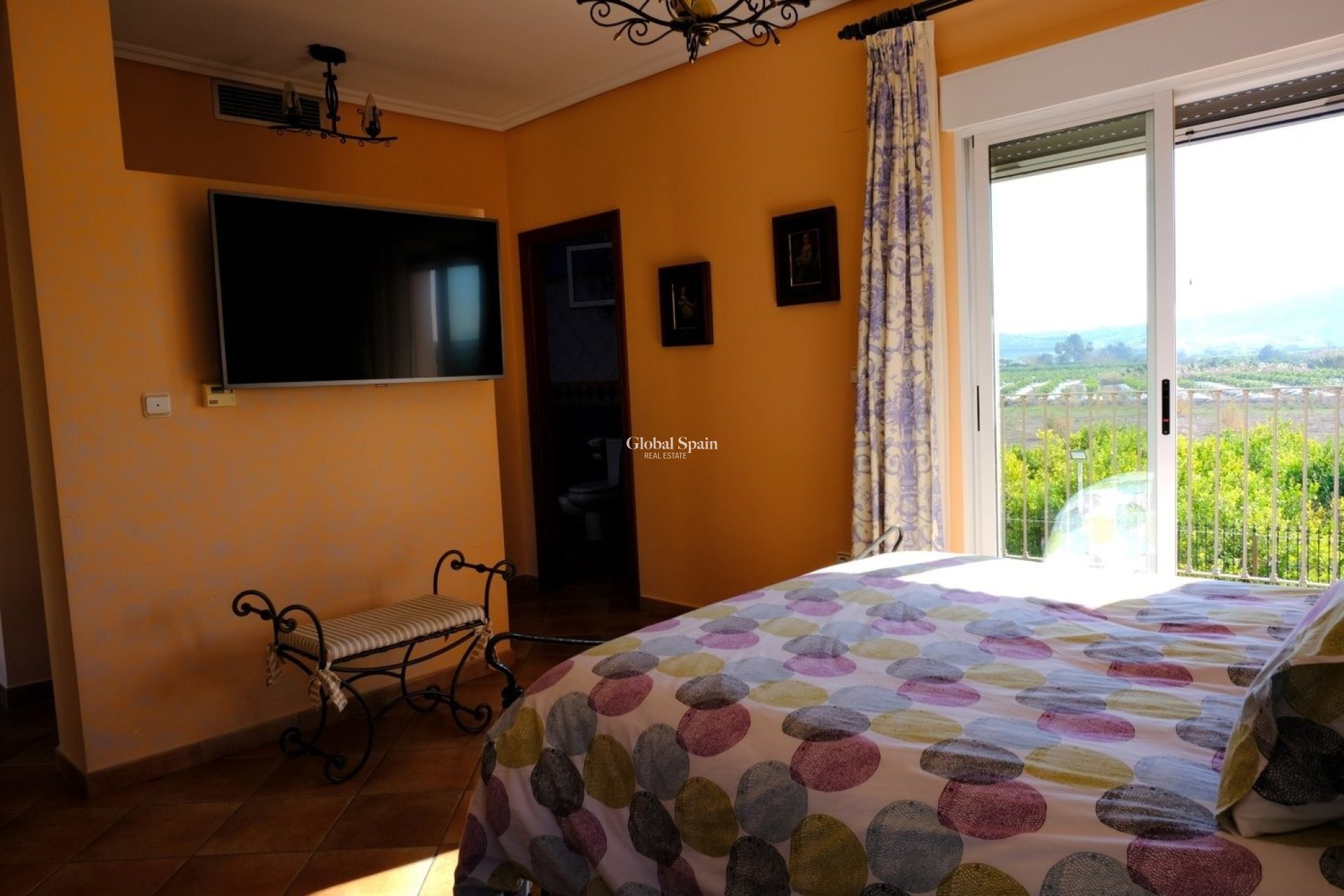 Resale - VILLA -
ORIHUELA - Orihuela Ciudad