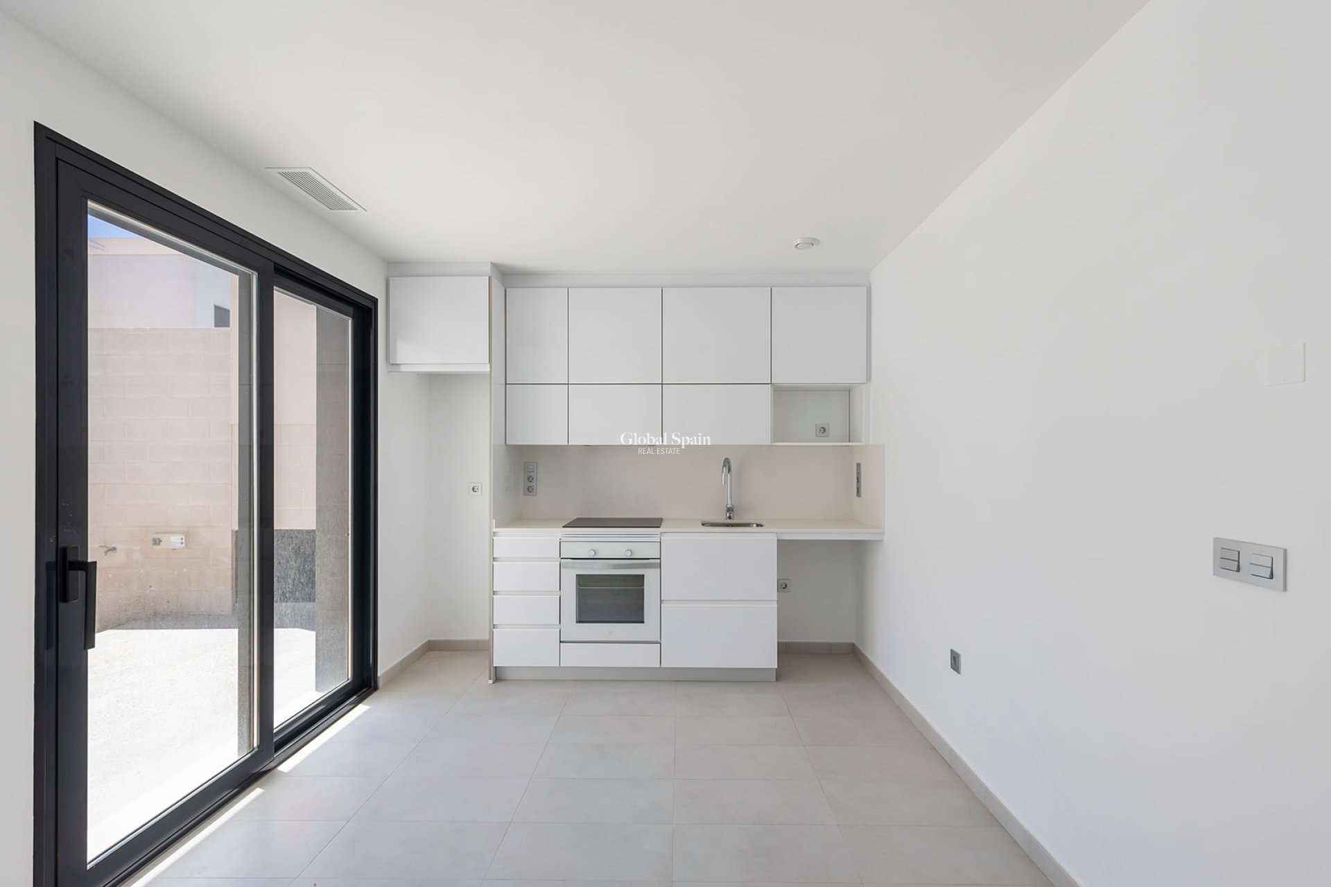 Resale - VILLA -
ORIHUELA - Orihuela Costa