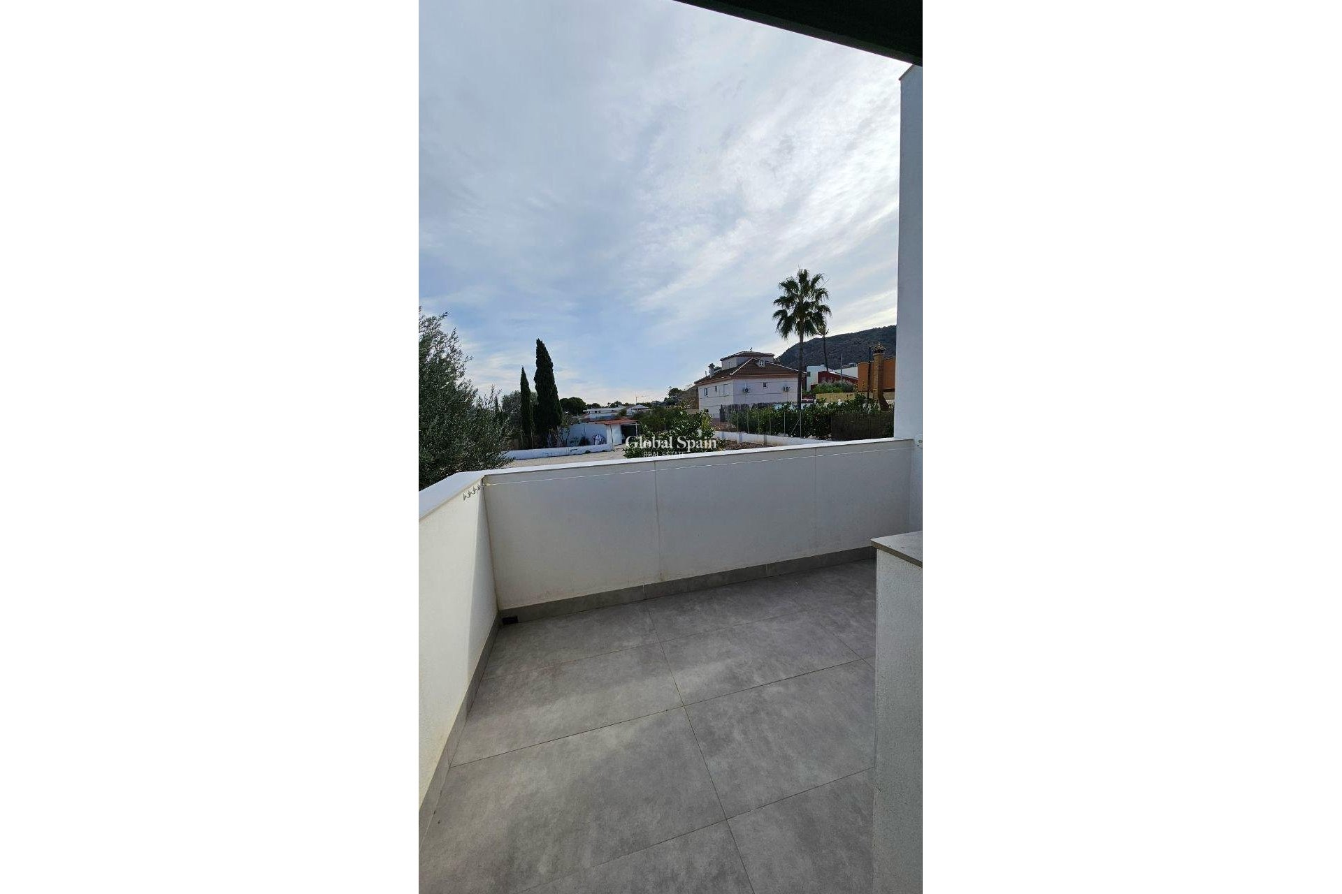 Resale - VILLA -
ORIHUELA - Urb. Montepinar