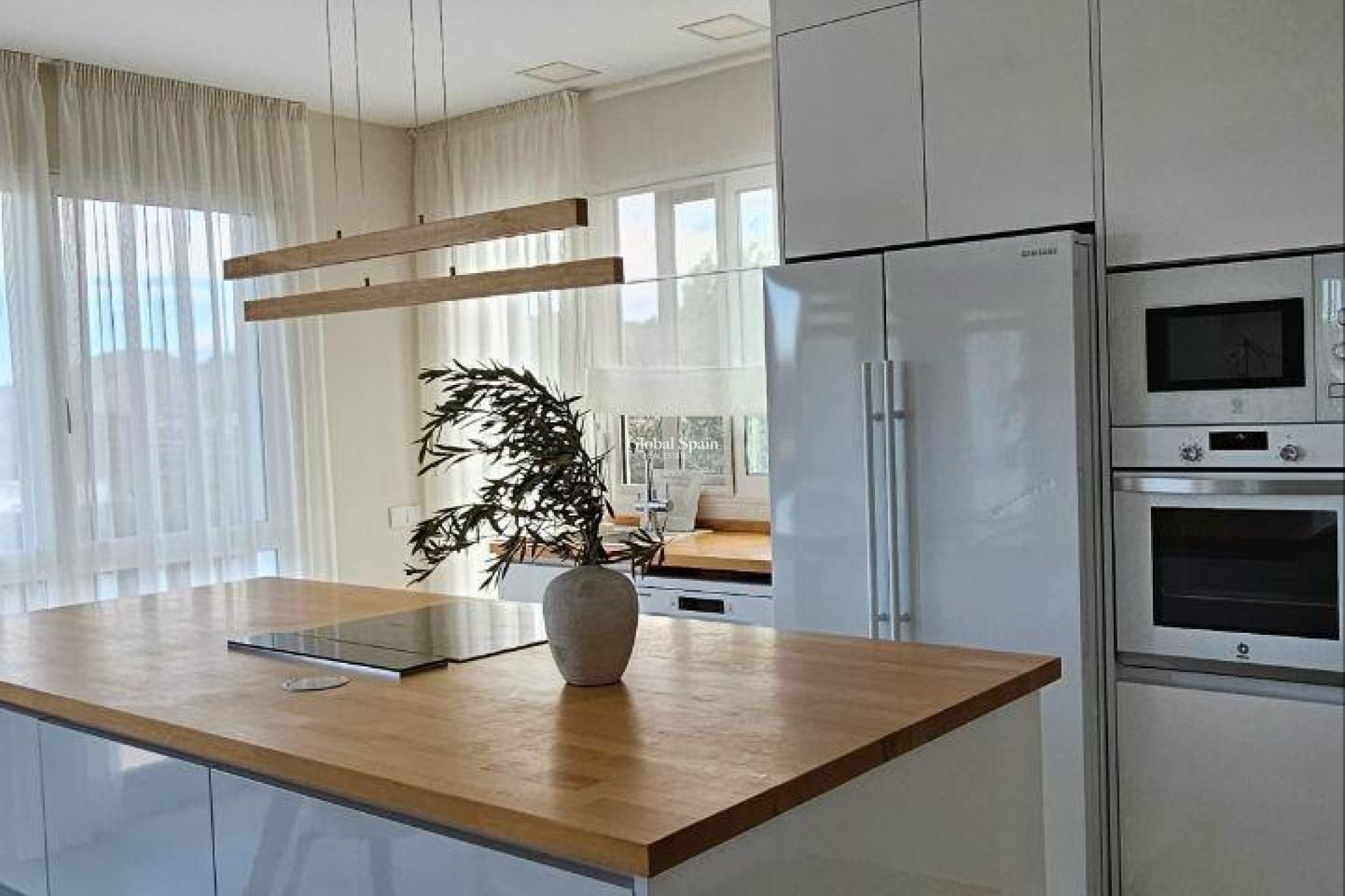 Resale - VILLA -
ORIHUELA - Urb. Montepinar