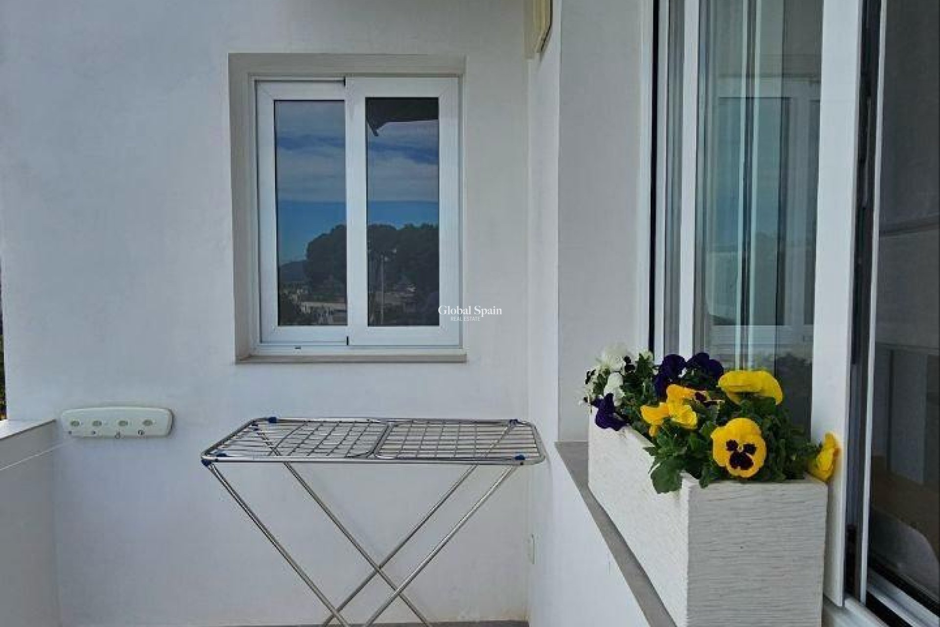 Resale - VILLA -
ORIHUELA - Urb. Montepinar