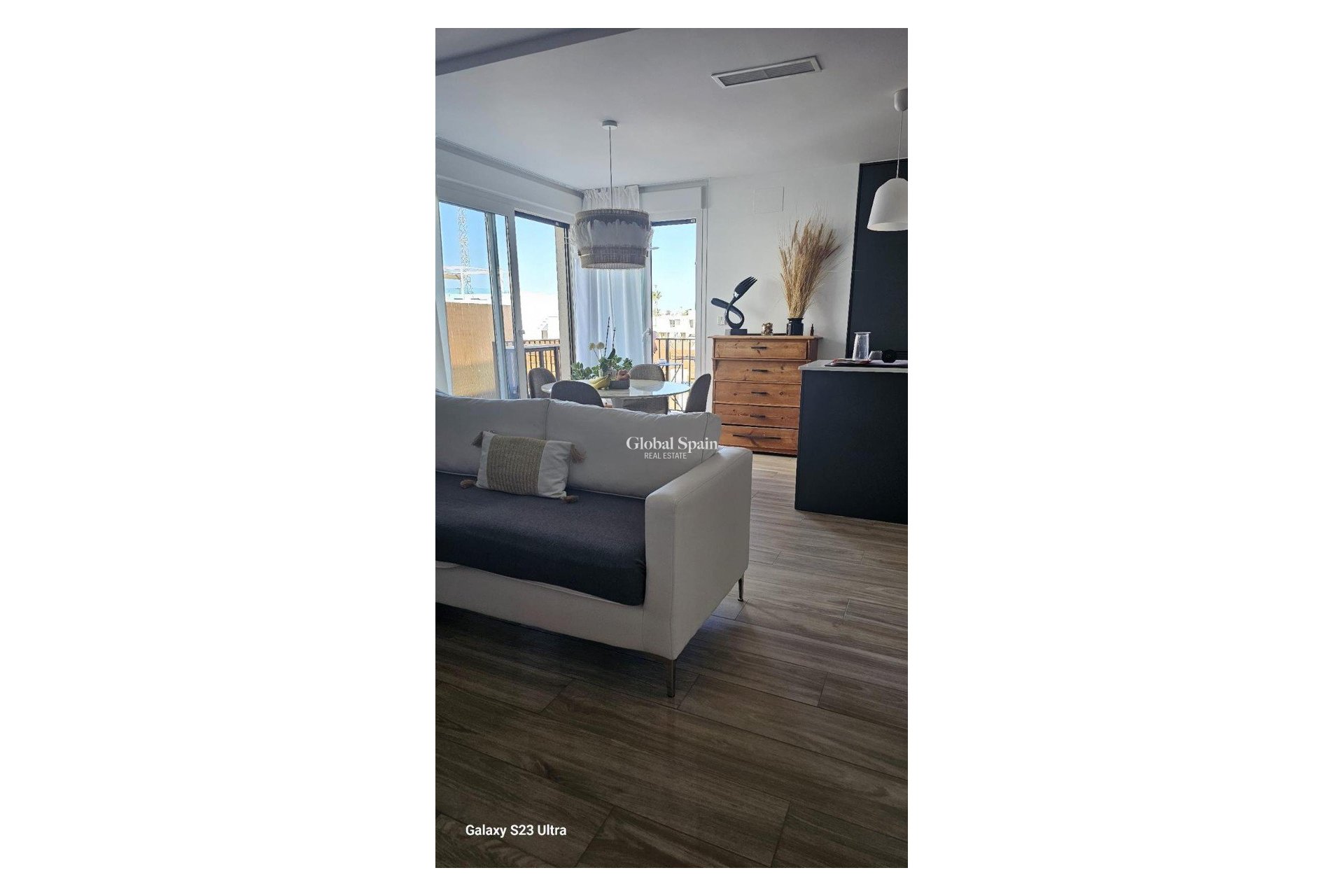 Resale - Villa -
ORIHUELA - Vistabella Golf