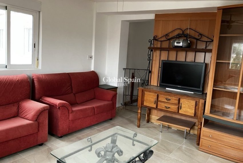 Resale - VILLA -
ORXETA - Costa Blanca