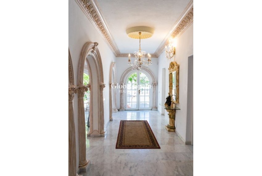 Resale - VILLA -
ORXETA - Orxeta