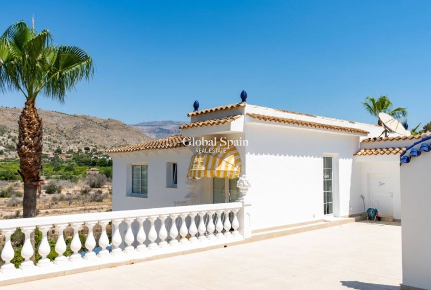 Resale - VILLA -
ORXETA - Orxeta