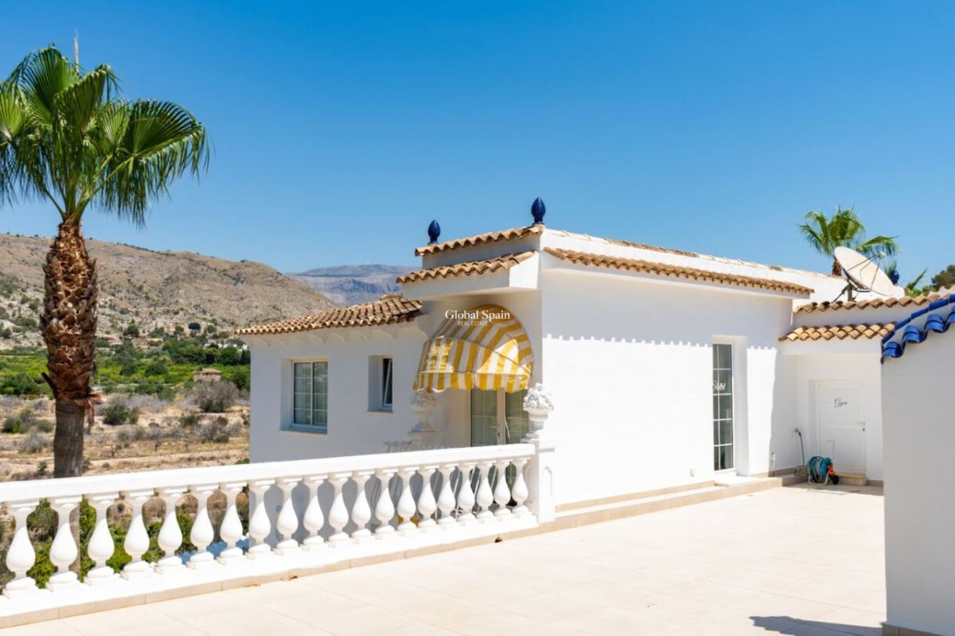 Resale - VILLA -
ORXETA - Orxeta