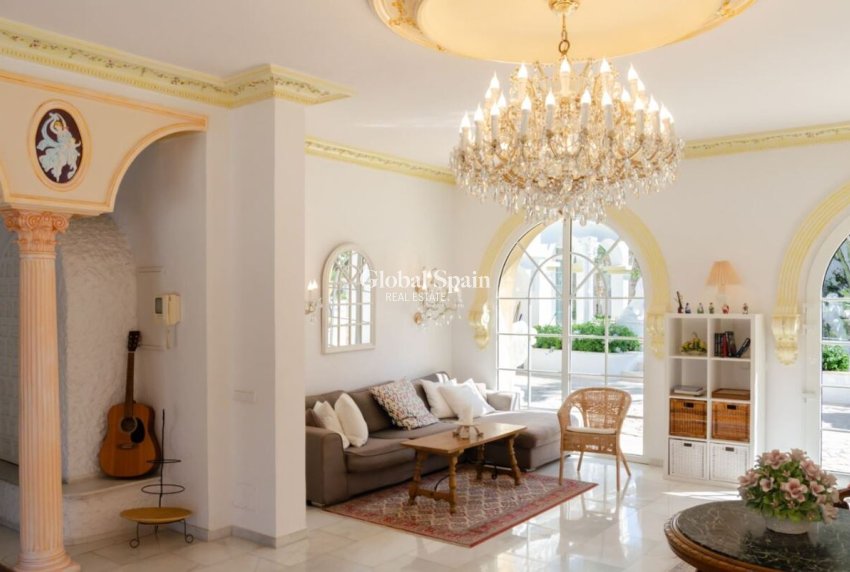 Resale - VILLA -
ORXETA - Orxeta