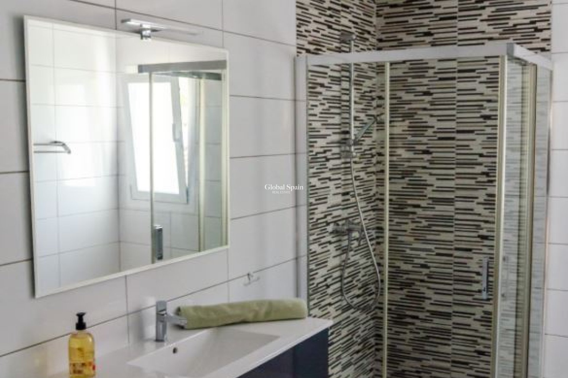 Resale - VILLA -
ORXETA - Orxeta