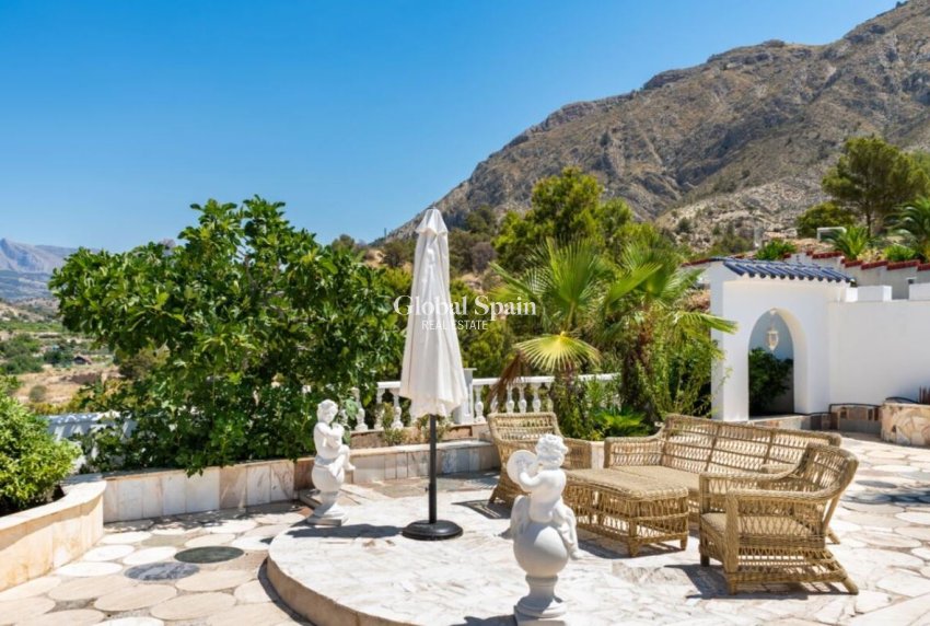 Resale - VILLA -
ORXETA - Orxeta