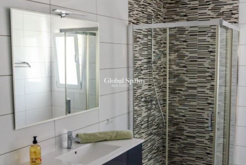 Resale - VILLA -
ORXETA - Orxeta