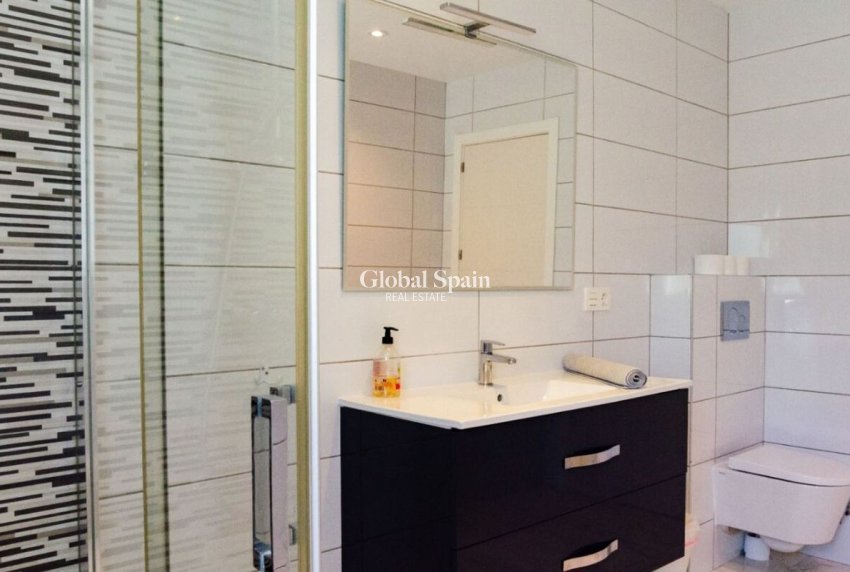 Resale - VILLA -
ORXETA - Orxeta