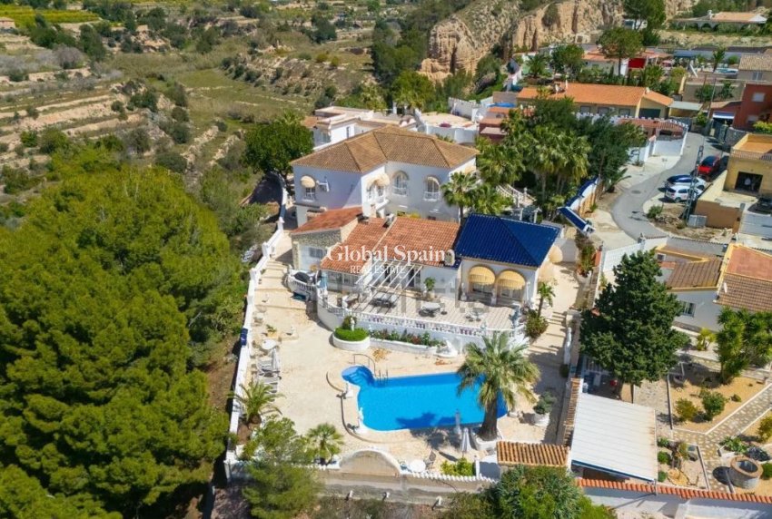 Resale - VILLA -
ORXETA - Orxeta