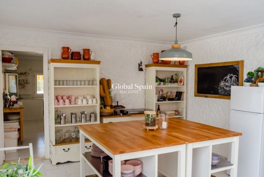 Resale - VILLA -
ORXETA - Orxeta