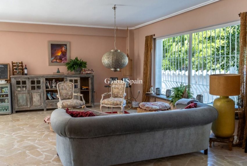 Resale - VILLA -
ORXETA - Orxeta