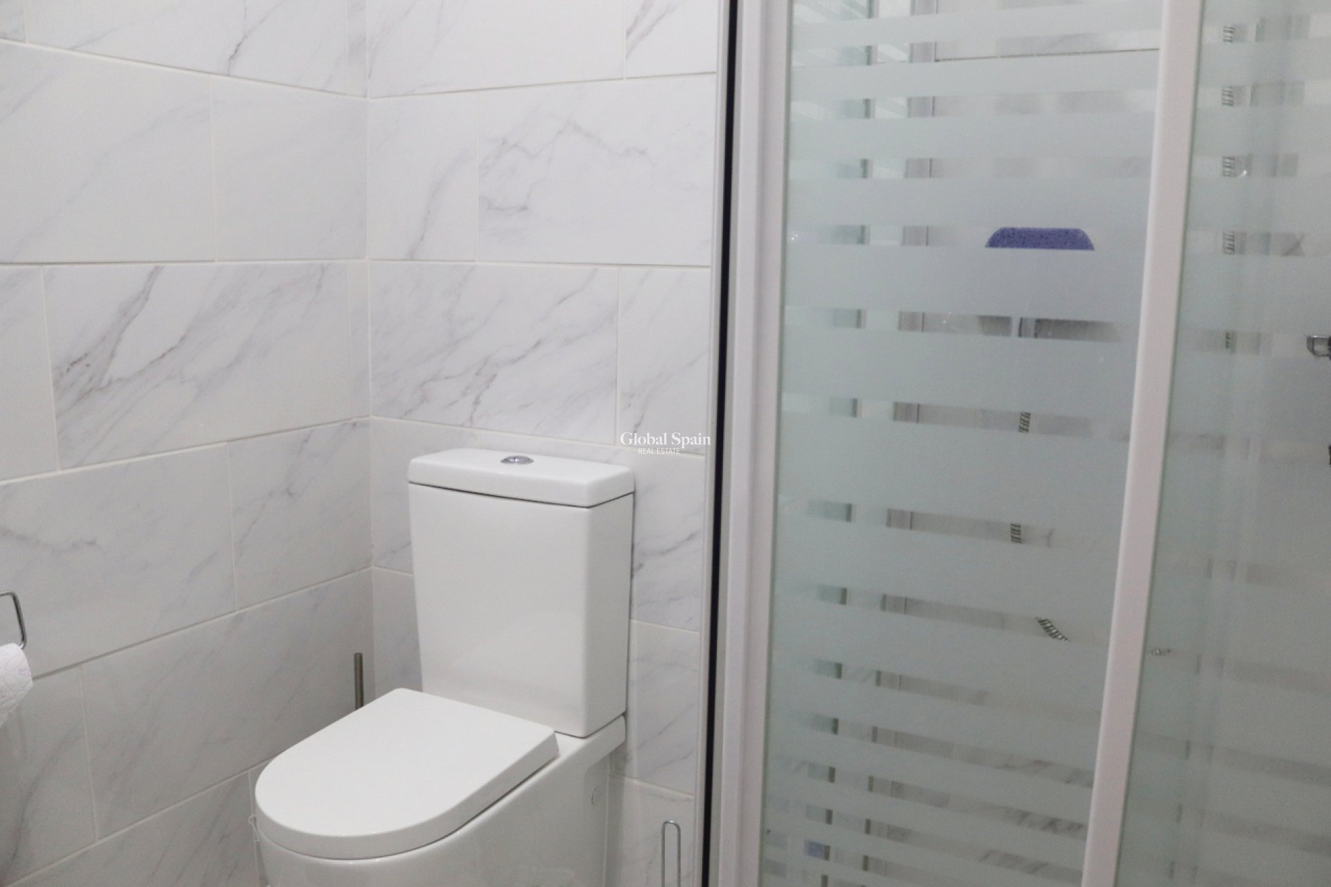 Resale - VILLA -
PARCENT - Inland