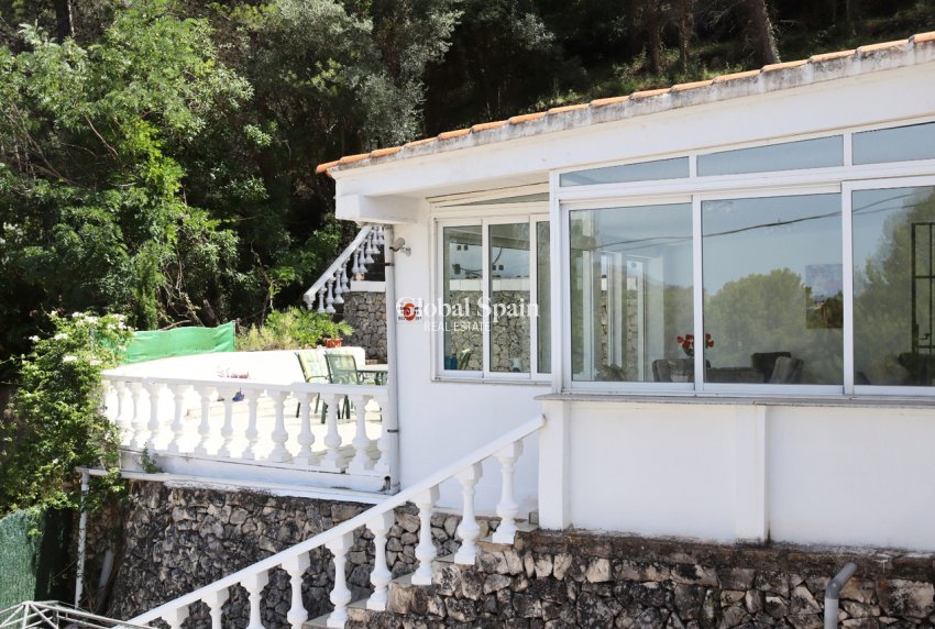 Resale - VILLA -
PARCENT - Inland