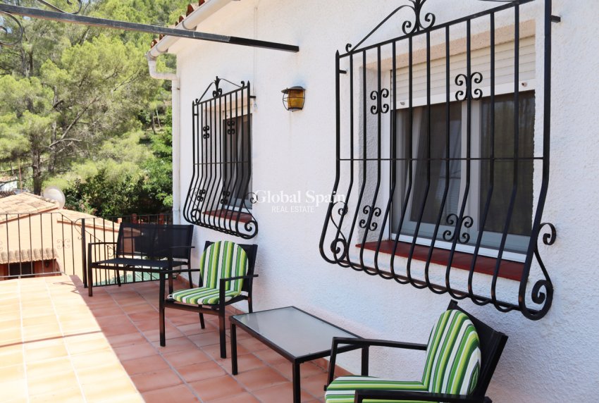 Resale - VILLA -
PARCENT - Inland