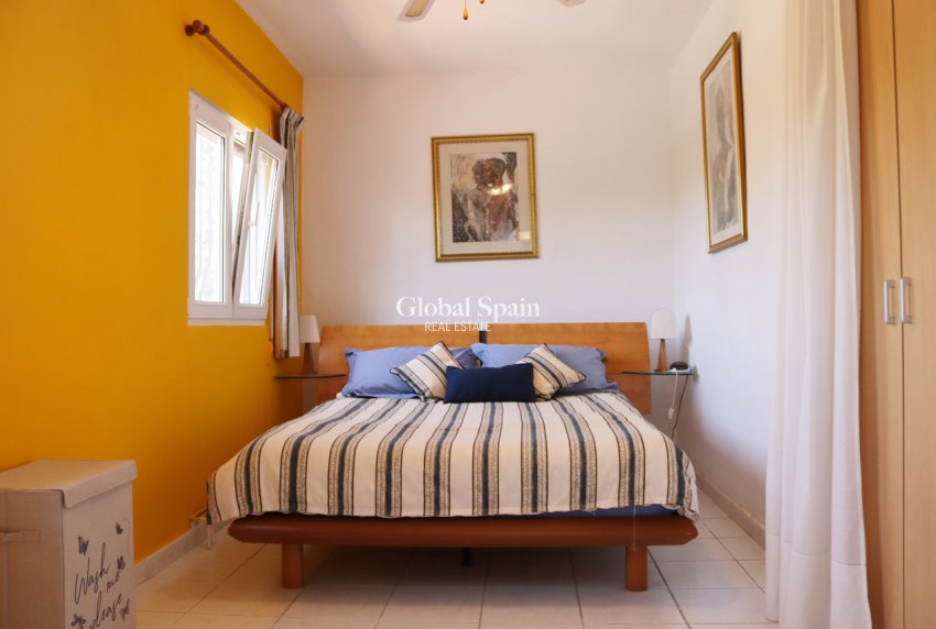 Resale - VILLA -
PARCENT - Inland