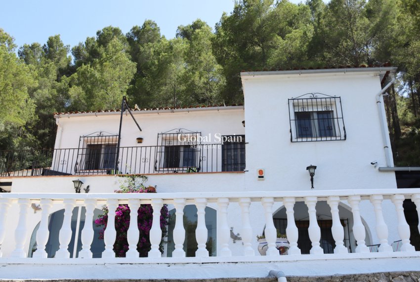 Resale - VILLA -
PARCENT - Inland